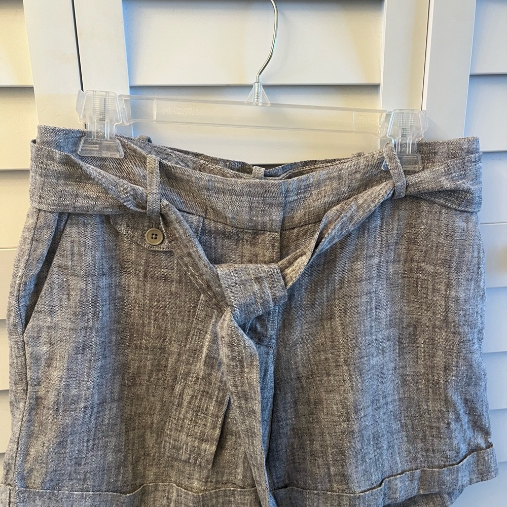 Talbots brown/gray Women's linen Bermudas with Belt